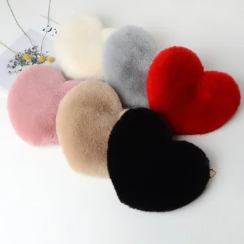 2022 Новая цепочка ко Дню святого Валентина Плюшевая сумка в форме сердца Женская диагональная сумка через плечо Персиковая сумка в форме сердца