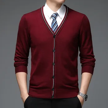 2023 Мужской осенний модный тренд с длинным рукавом Однотонный кардиган-свитер